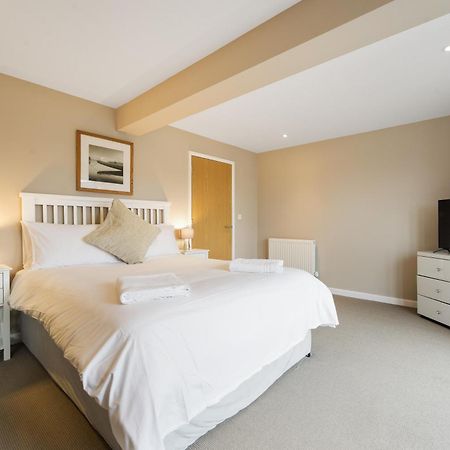 Westcliff Penthouse With Sea Views And Balcony Lejlighed Bournemouth Eksteriør billede