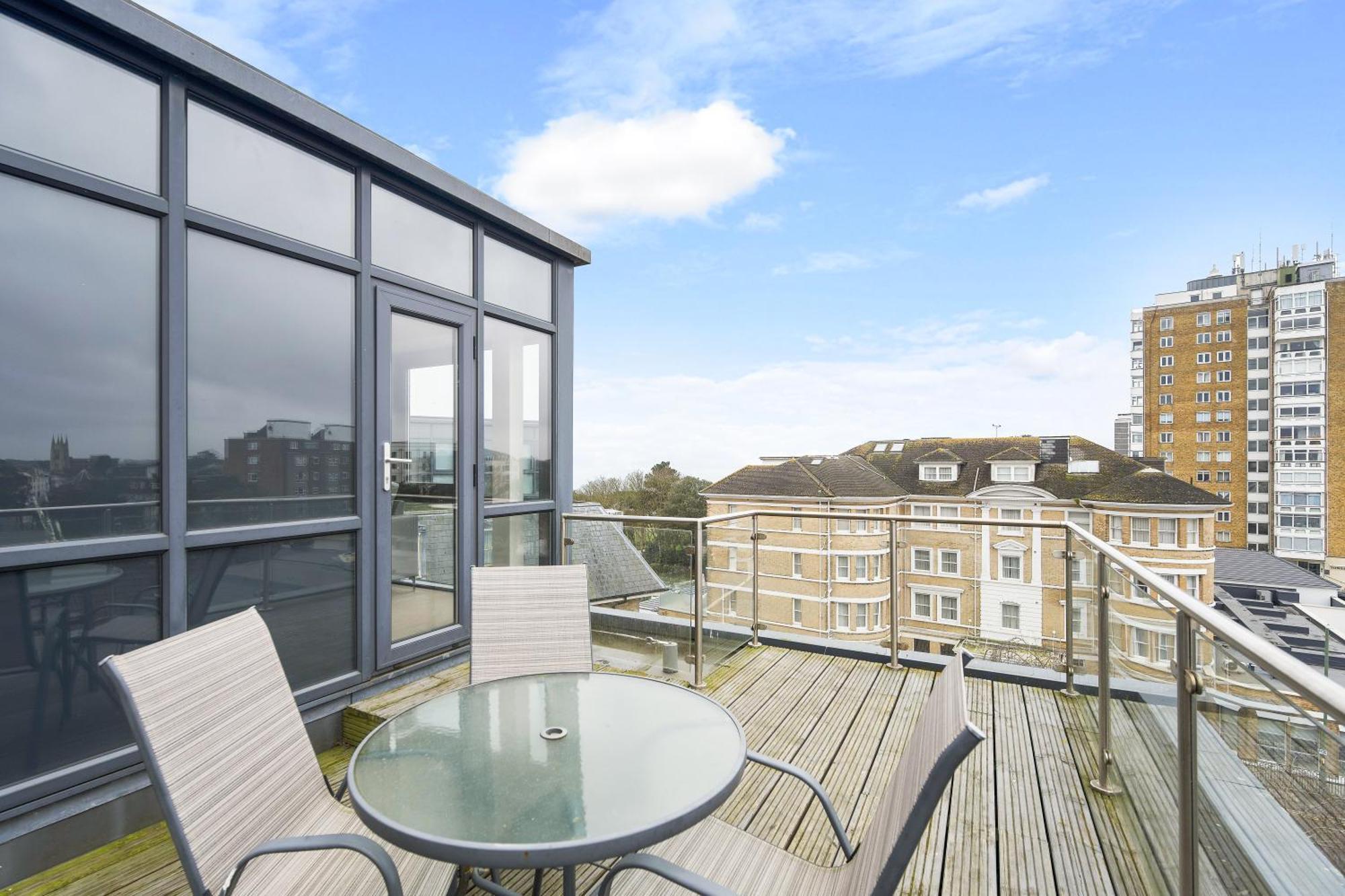 Westcliff Penthouse With Sea Views And Balcony Lejlighed Bournemouth Eksteriør billede