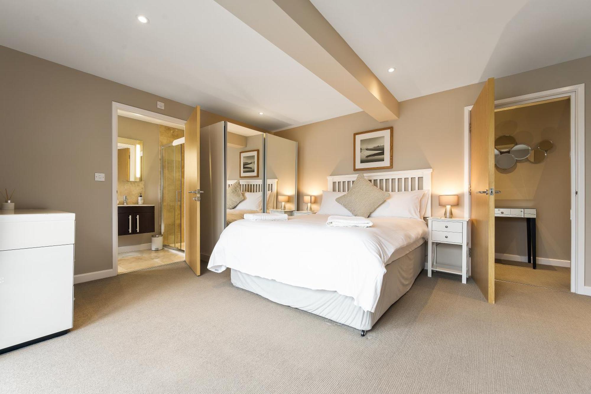 Westcliff Penthouse With Sea Views And Balcony Lejlighed Bournemouth Eksteriør billede