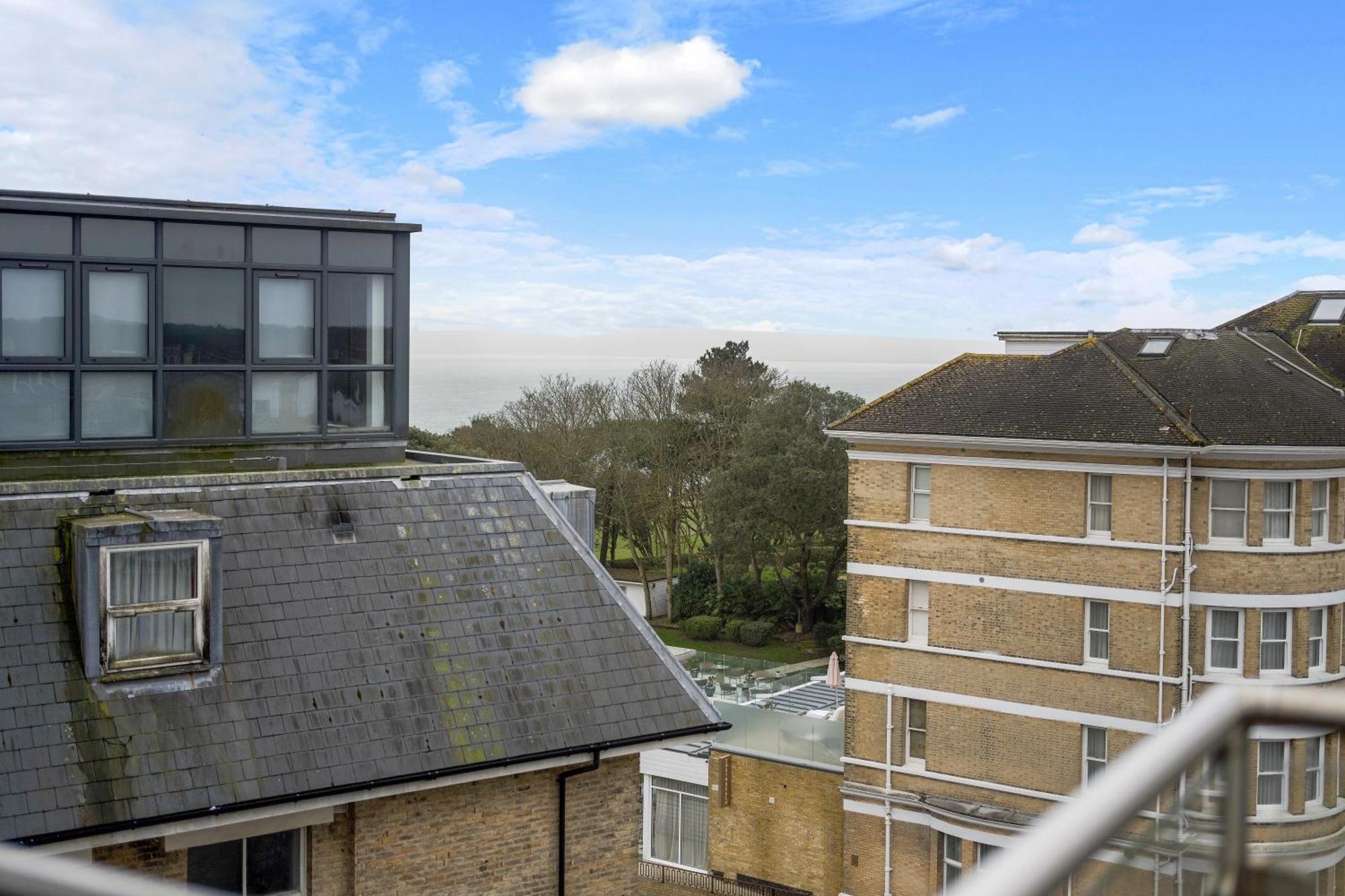 Westcliff Penthouse With Sea Views And Balcony Lejlighed Bournemouth Eksteriør billede