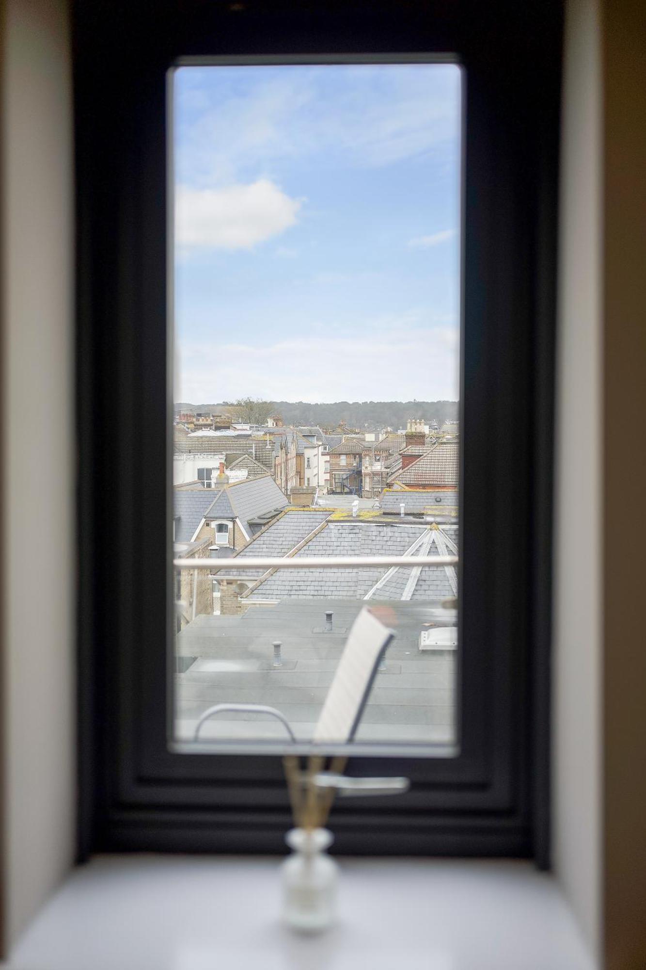 Westcliff Penthouse With Sea Views And Balcony Lejlighed Bournemouth Eksteriør billede