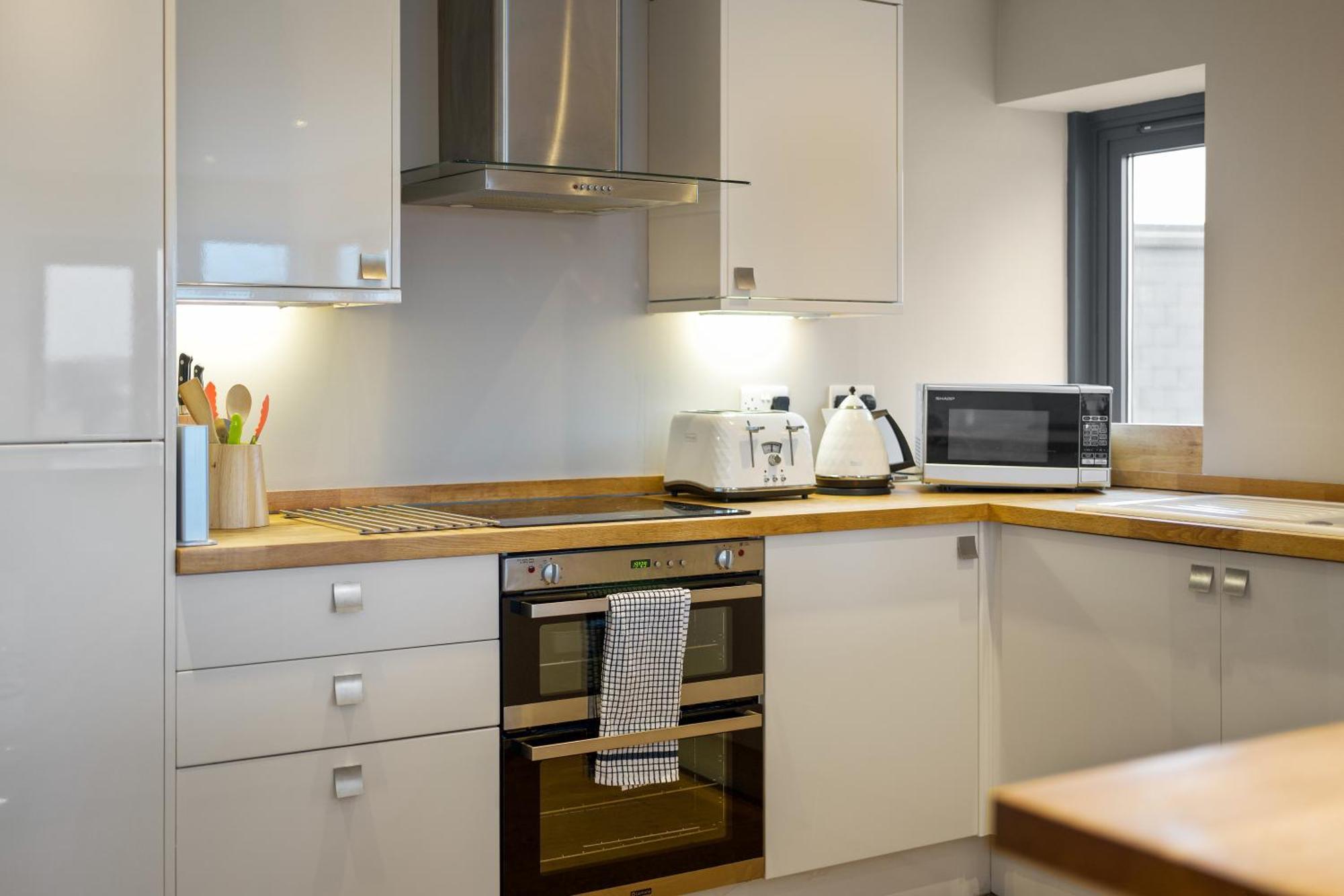 Westcliff Penthouse With Sea Views And Balcony Lejlighed Bournemouth Eksteriør billede
